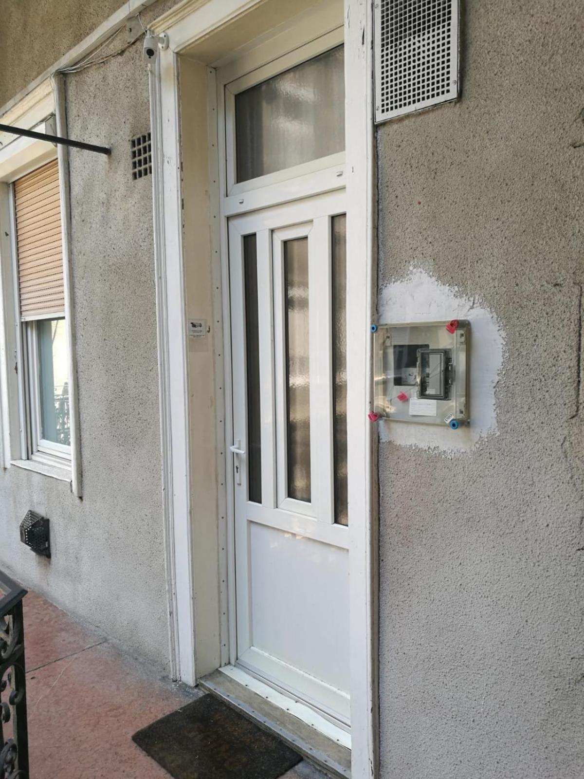 Mops Bob Apartment Budapest Bagian luar foto